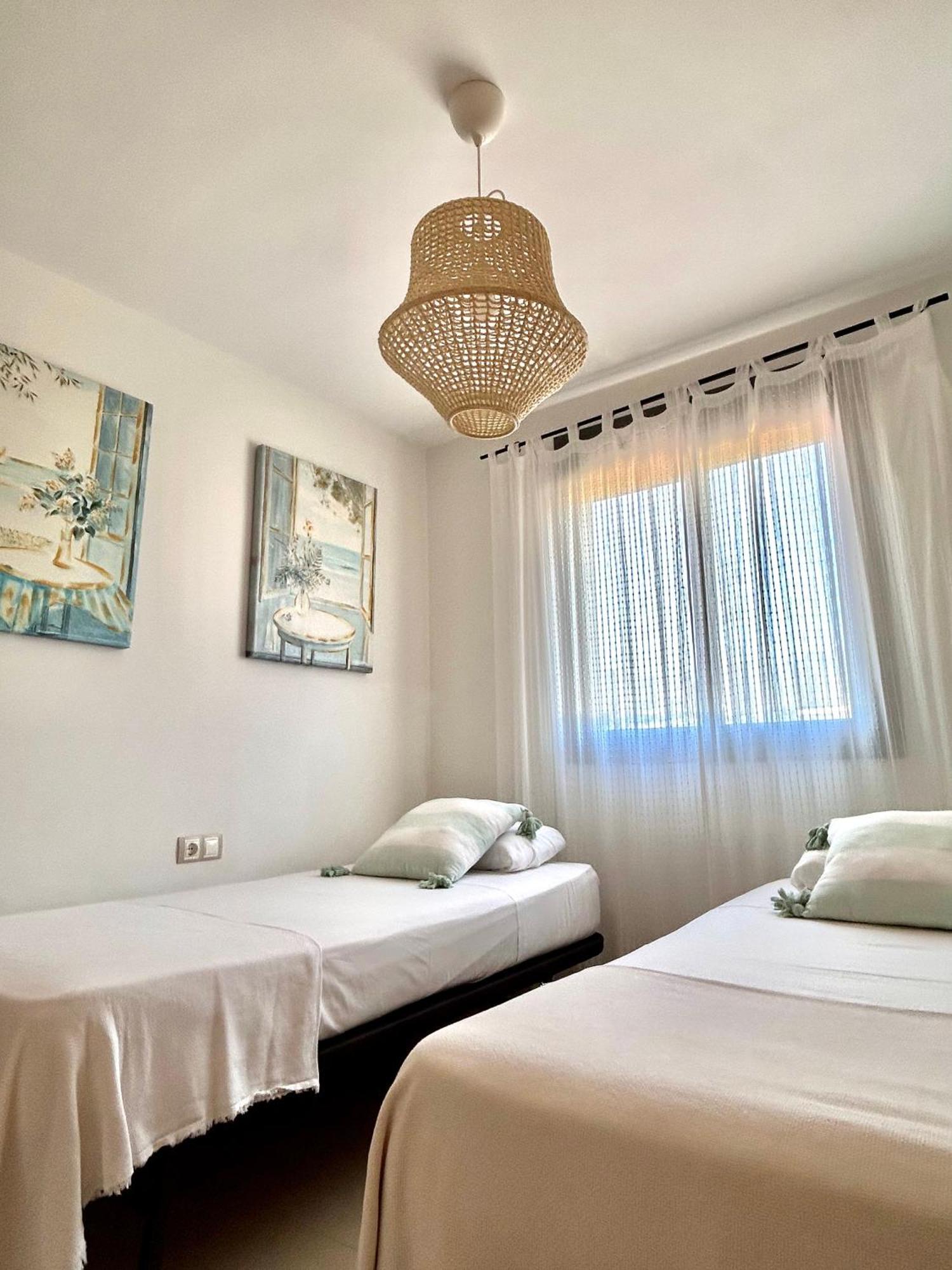 Apartamento Veranoazul ネルハ エクステリア 写真